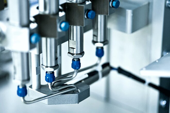 SOMA constant volume metering valves for metering greases and lubricants